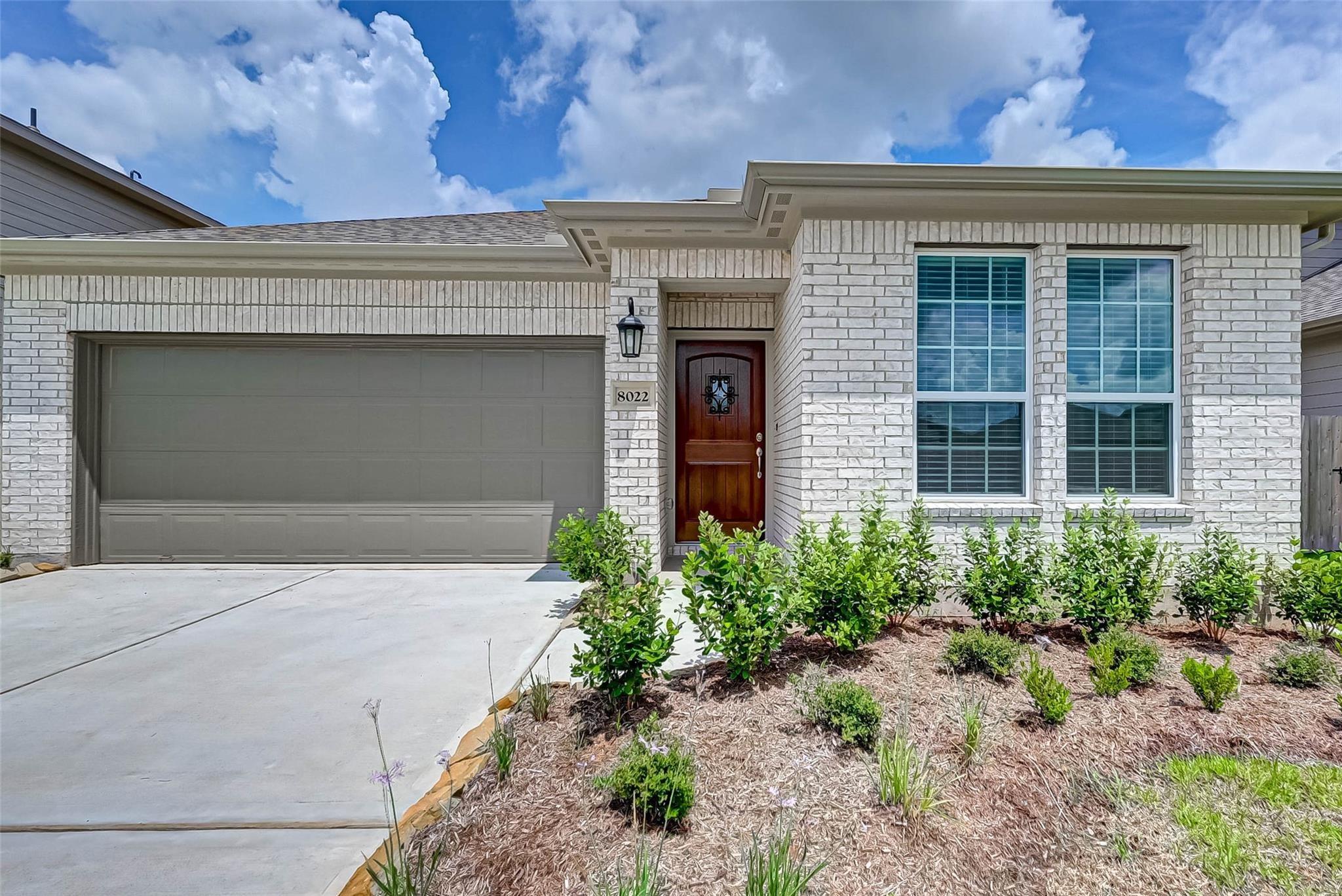 8022 Pinebrook Arbor Court