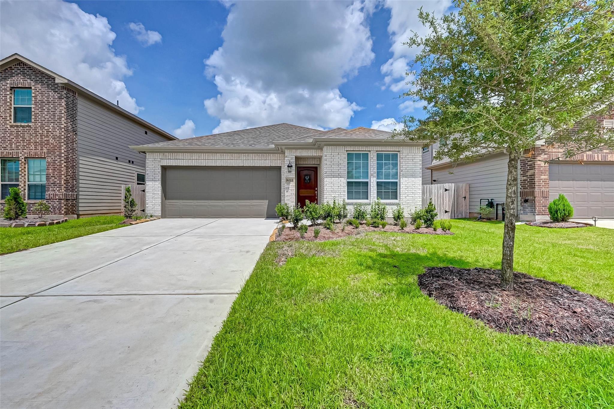 8022 Pinebrook Arbor Court