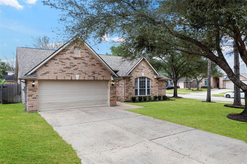 Photo of 26515 Autumn Orchard Court, Katy, TX 77494 (MLS # 65108089)