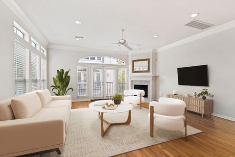 920 Asbury Street Houston TX 77007