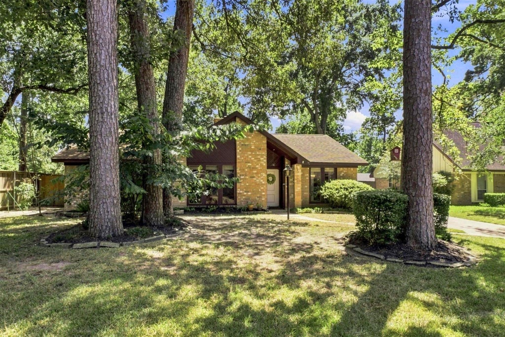 Photo of 2218 Silver Falls Drive, Kingwood, TX 77339 (MLS # 64871765)