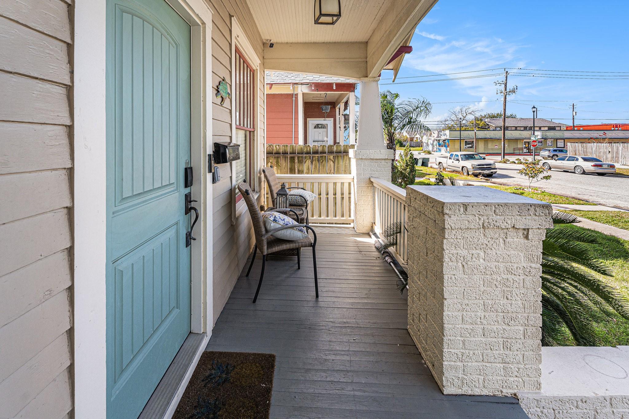 4419 Avenue Q 1/2