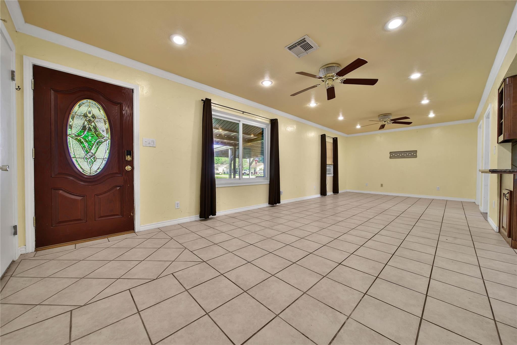202 Hammond Loop