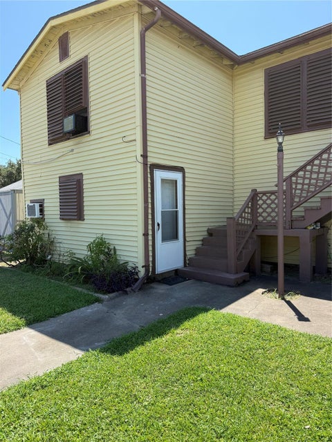 Photo of 1713 47th Street, Galveston, TX 77551 (MLS # 21217497)