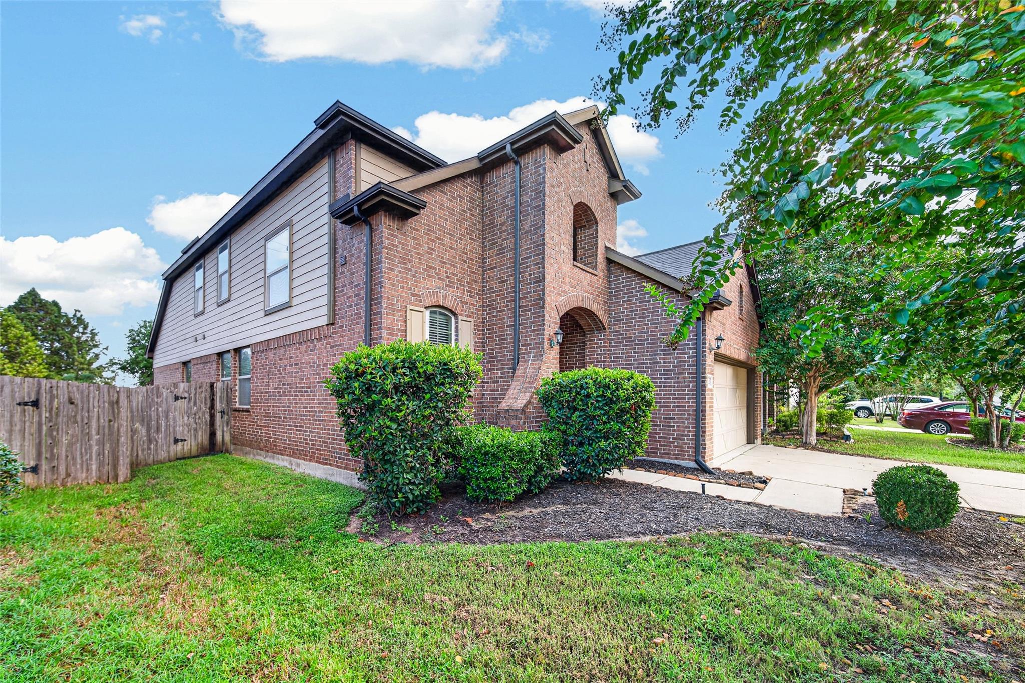 25002 Blue Mountain Park Lane