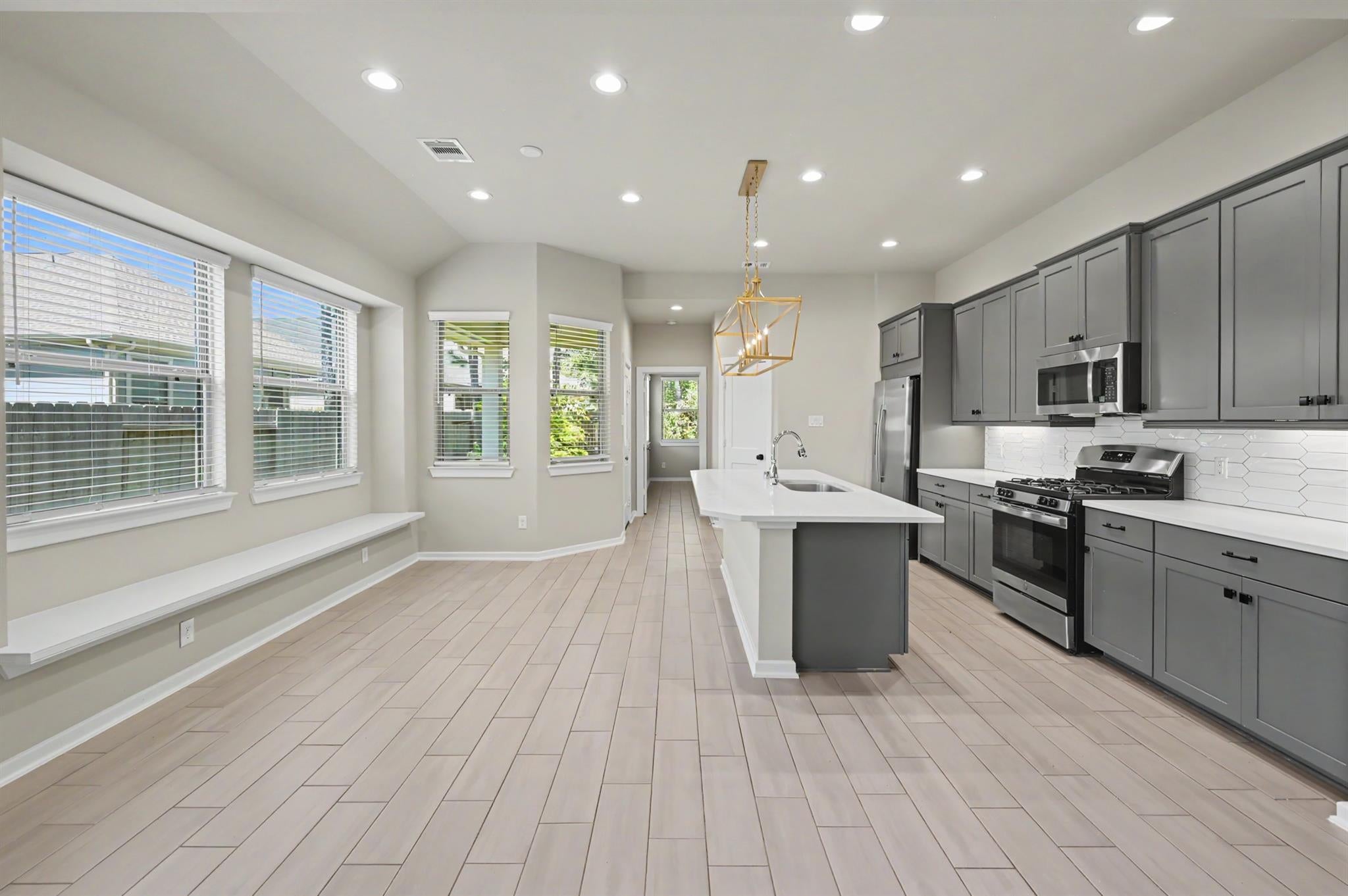 244 N Cascade Heights Drive