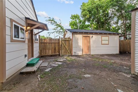 Tiny photo for 807 Aron Street, Baytown, TX 77520 (MLS # 21707383)