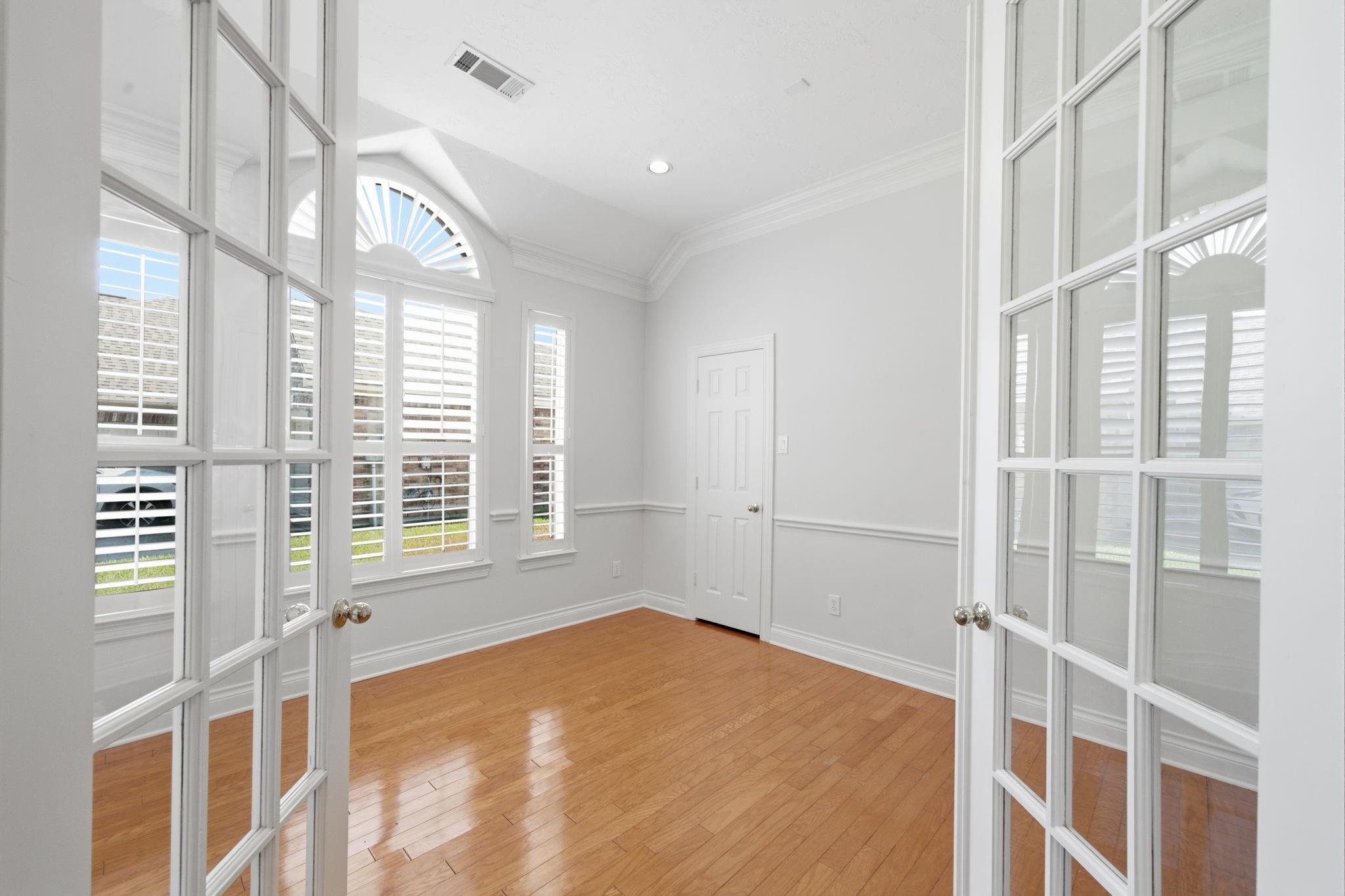 1227 Wellshire Drive