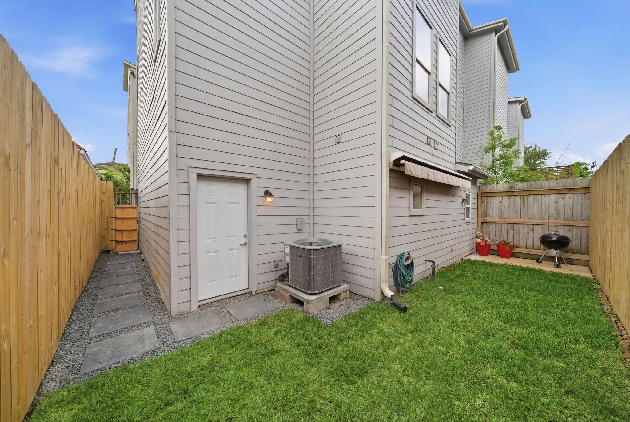 1910 Fletcher Street