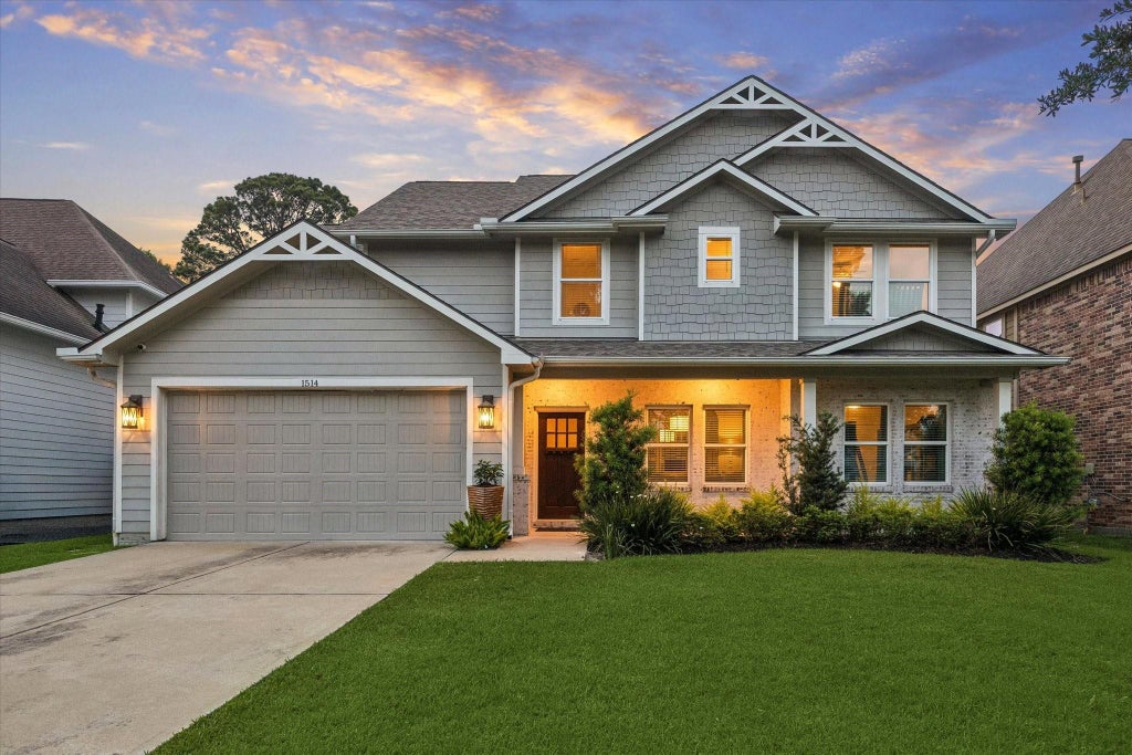 Photo of 1514 Cheshire Lane, Houston, TX 77018 (MLS # 96287975)