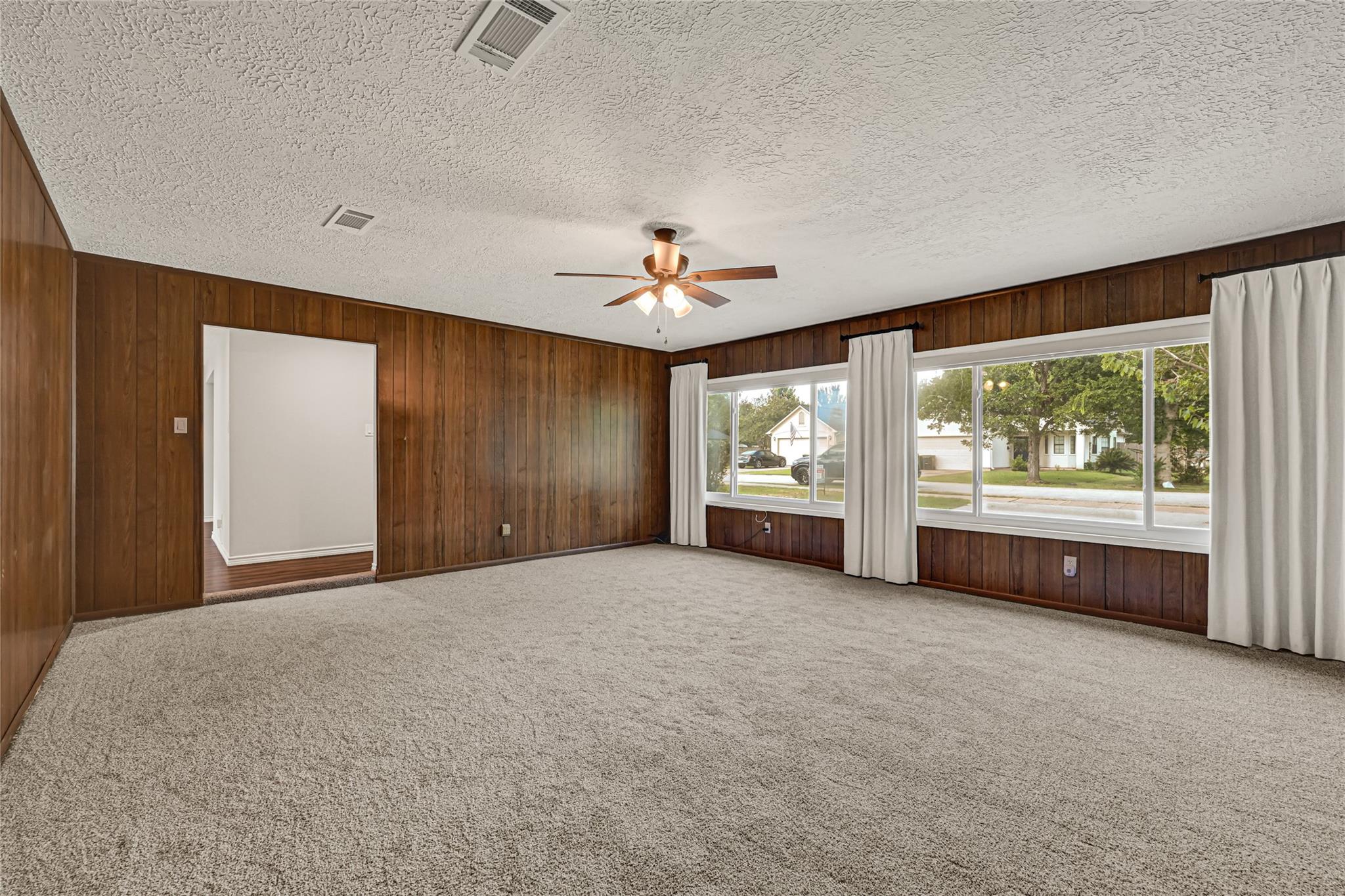 2509 Pearland Avenue