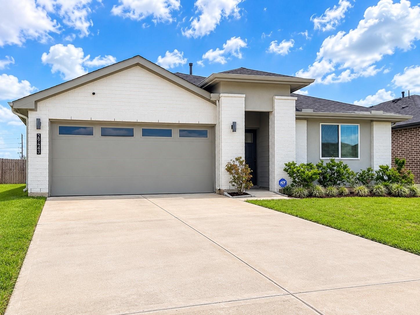 29443 Bryans Manor