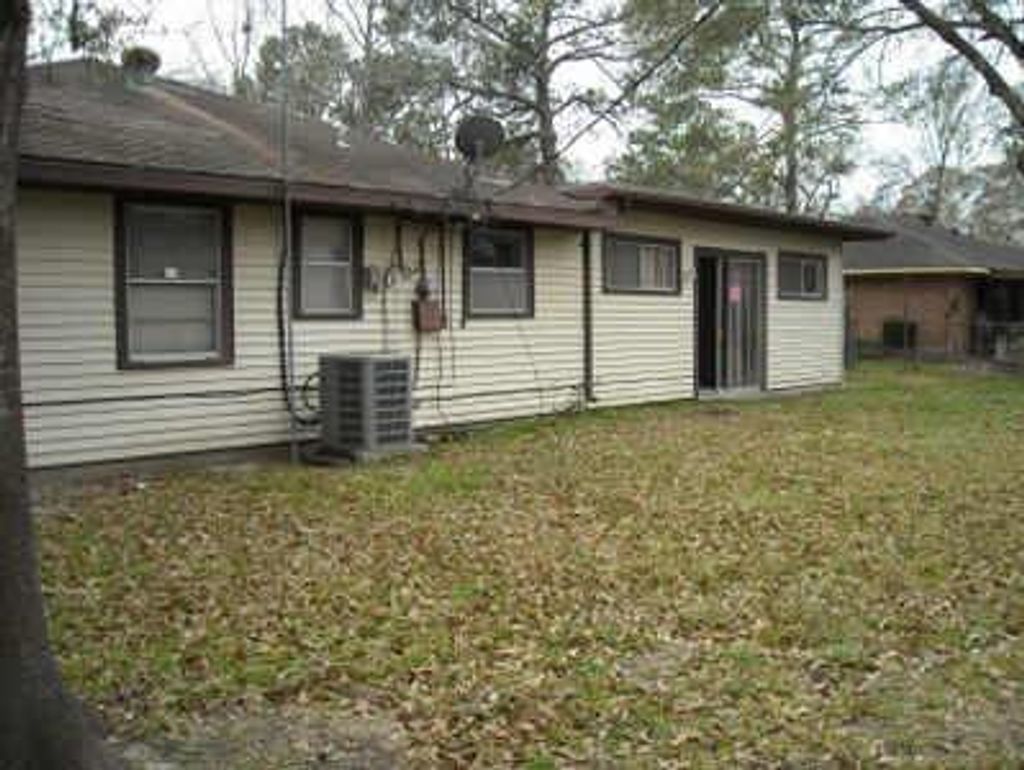 Photo of 231 Gruss Drive, Houston, TX 77060 (MLS # 41668098)