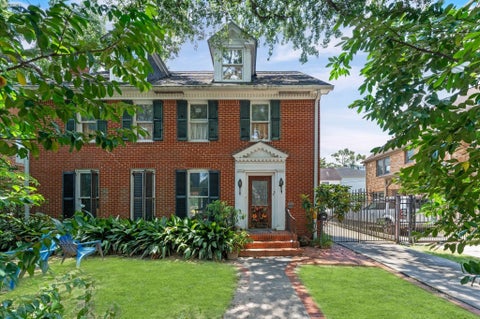 Photo of 1635 Milford Street, Houston, TX 77006 (MLS # 13757505)