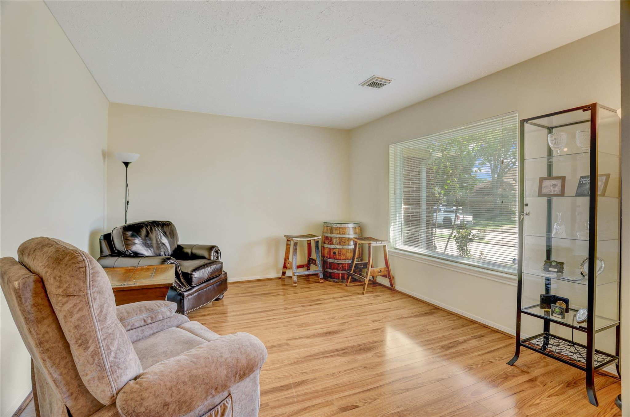 2513 Hadley Circle