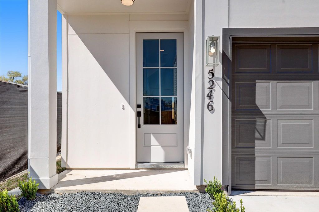 Photo of 5244 Texas Street, Houston, TX 77011 (MLS # 13101762)