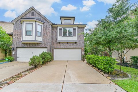Photo of 18523 Triana Bend Lane, Humble, TX 77346 (MLS # 64885162)