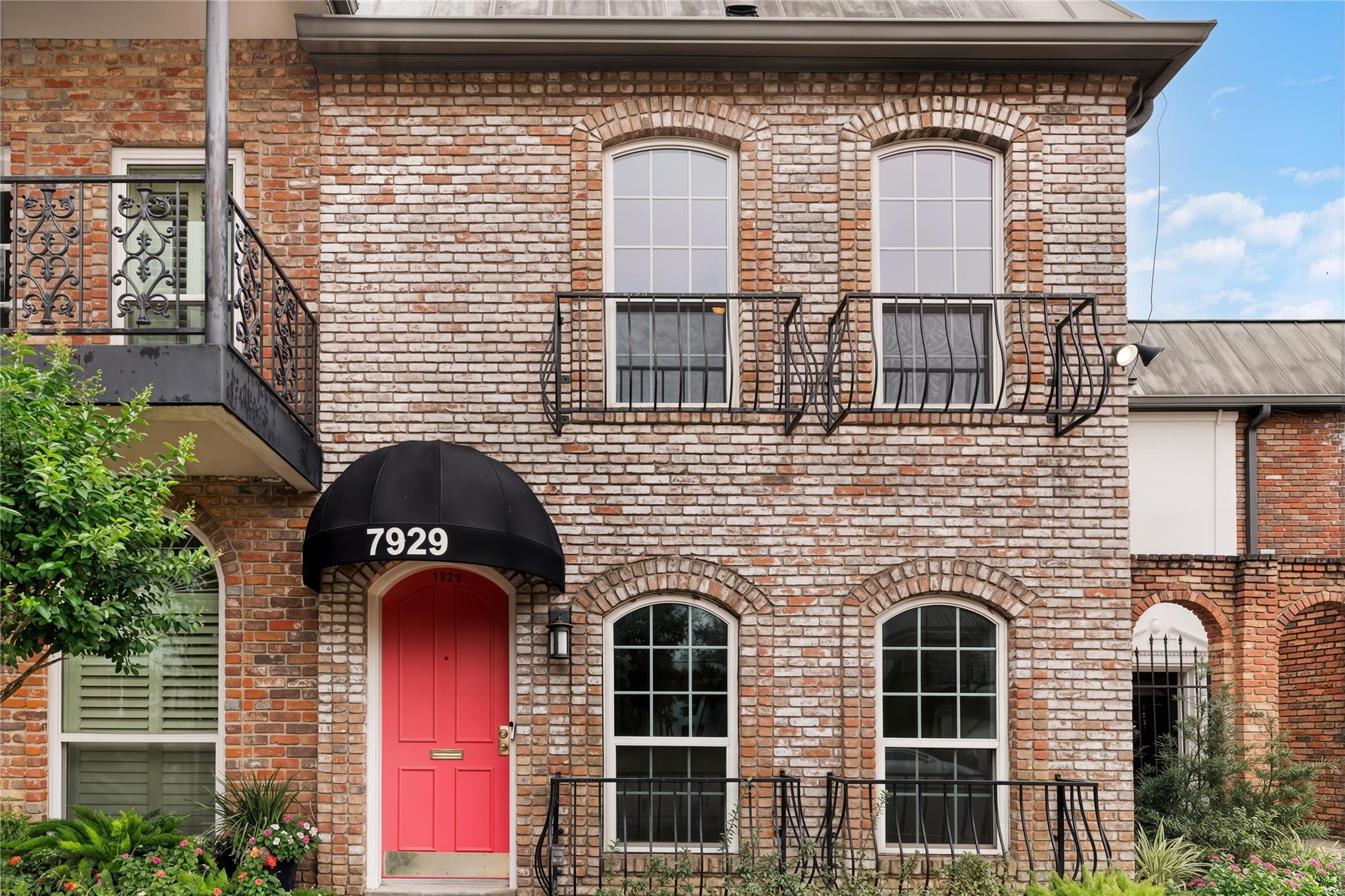 7929 Woodway Drive 4