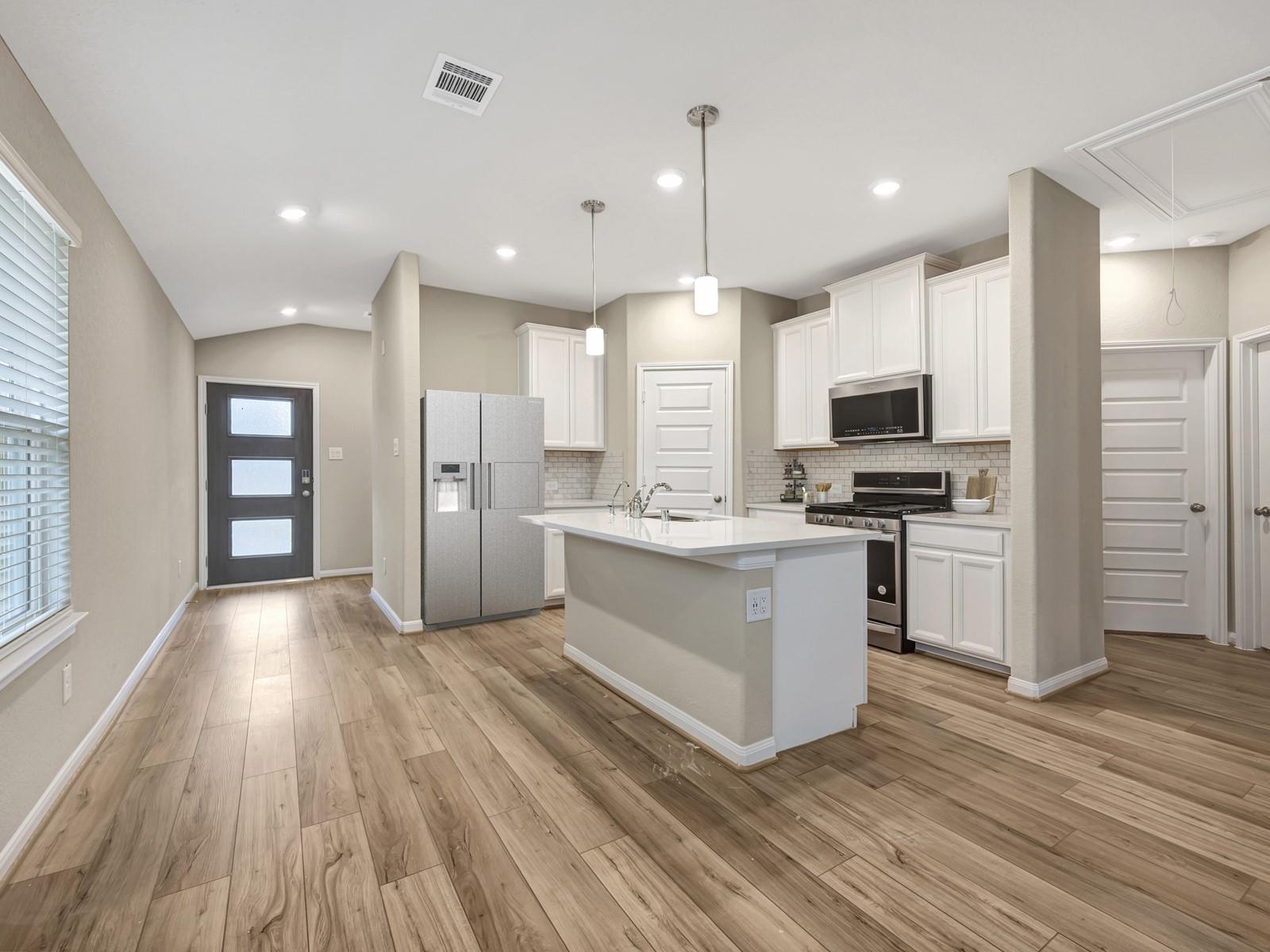 6805 Hart Oak Court