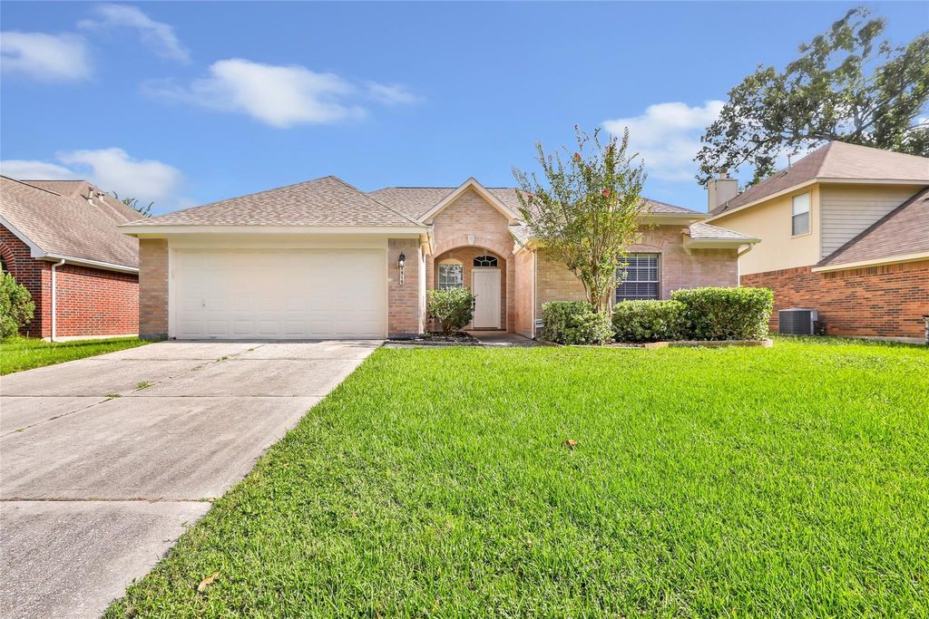 Photo of 1519 Sandy Park Drive, Kingwood, TX 77339 (MLS # 25308510)