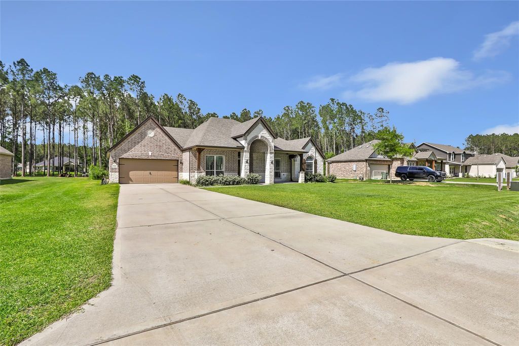 Photo of 1360 Road 66113, Dayton, TX 77535 (MLS # 53968364)