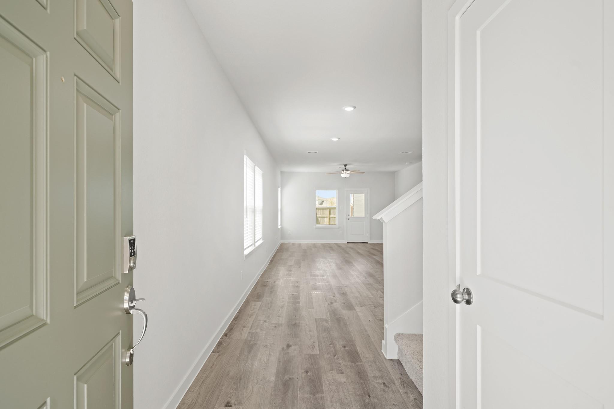 4006 Crowning Court