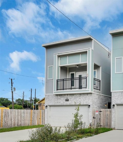 Photo of 4306 New Orleans Street, Houston, TX 77020 (MLS # 73975216)