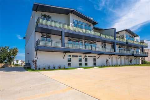 Photo of 119 Kirby Road #5301, Taylor Lake Village, TX 77586 (MLS # 33085832)