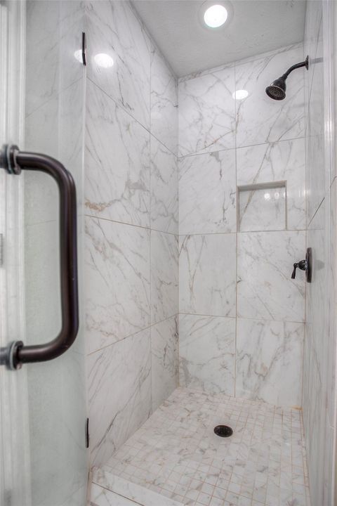 Tiny photo for 2115 Greentree Drive, Huntsville, TX 77340 (MLS # 89635569)