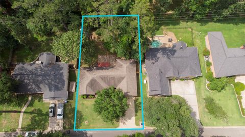 Tiny photo for 2115 Greentree Drive, Huntsville, TX 77340 (MLS # 89635569)