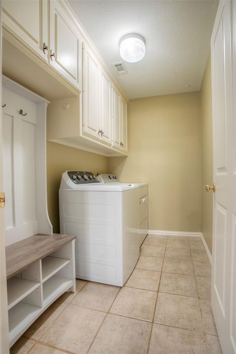 Tiny photo for 2115 Greentree Drive, Huntsville, TX 77340 (MLS # 89635569)