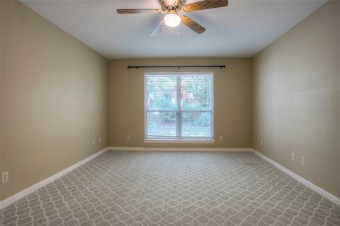 Tiny photo for 2115 Greentree Drive, Huntsville, TX 77340 (MLS # 89635569)