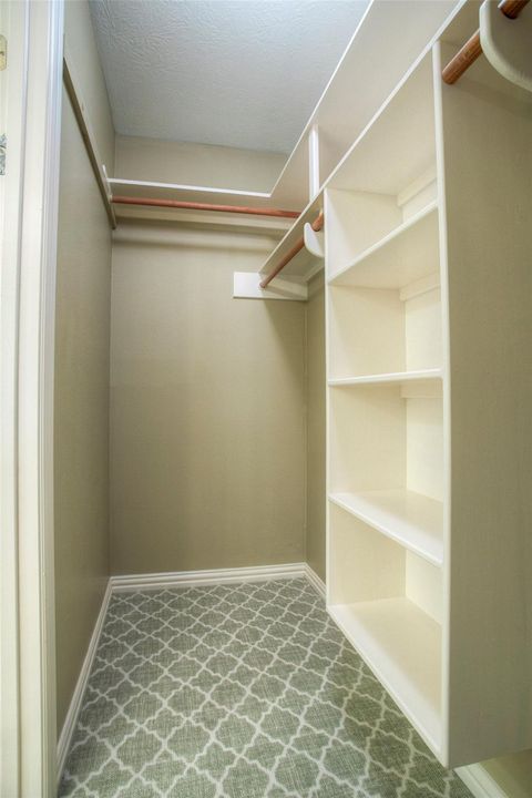 Tiny photo for 2115 Greentree Drive, Huntsville, TX 77340 (MLS # 89635569)