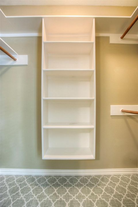 Tiny photo for 2115 Greentree Drive, Huntsville, TX 77340 (MLS # 89635569)