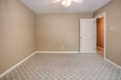 Tiny photo for 2115 Greentree Drive, Huntsville, TX 77340 (MLS # 89635569)