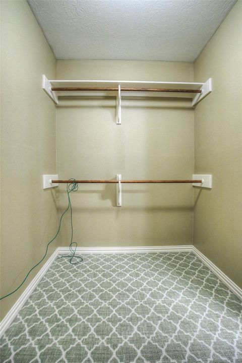 Tiny photo for 2115 Greentree Drive, Huntsville, TX 77340 (MLS # 89635569)