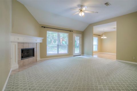 Tiny photo for 2115 Greentree Drive, Huntsville, TX 77340 (MLS # 89635569)
