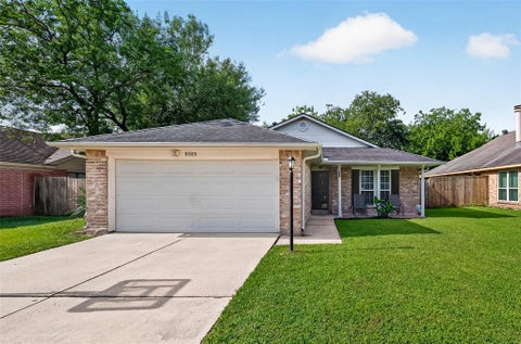 Photo of 10315 Goodrum Road, Houston, TX 77041 (MLS # 71377408)