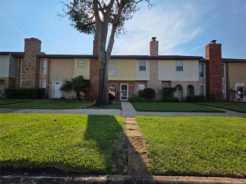 1424 Silverpines Road 1424 Houston TX 77062