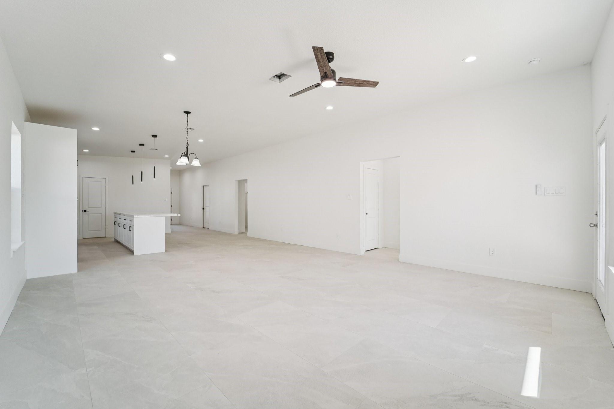 708 S Carroll Street