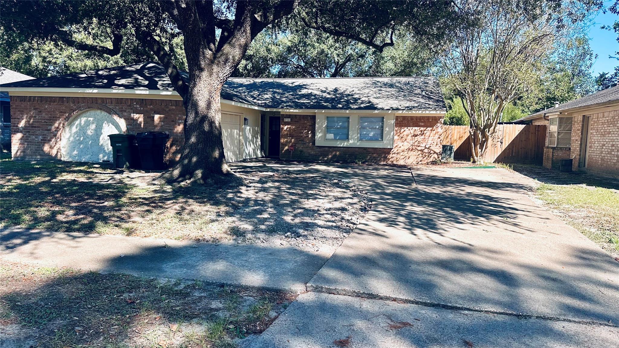 3906 Almington Lane