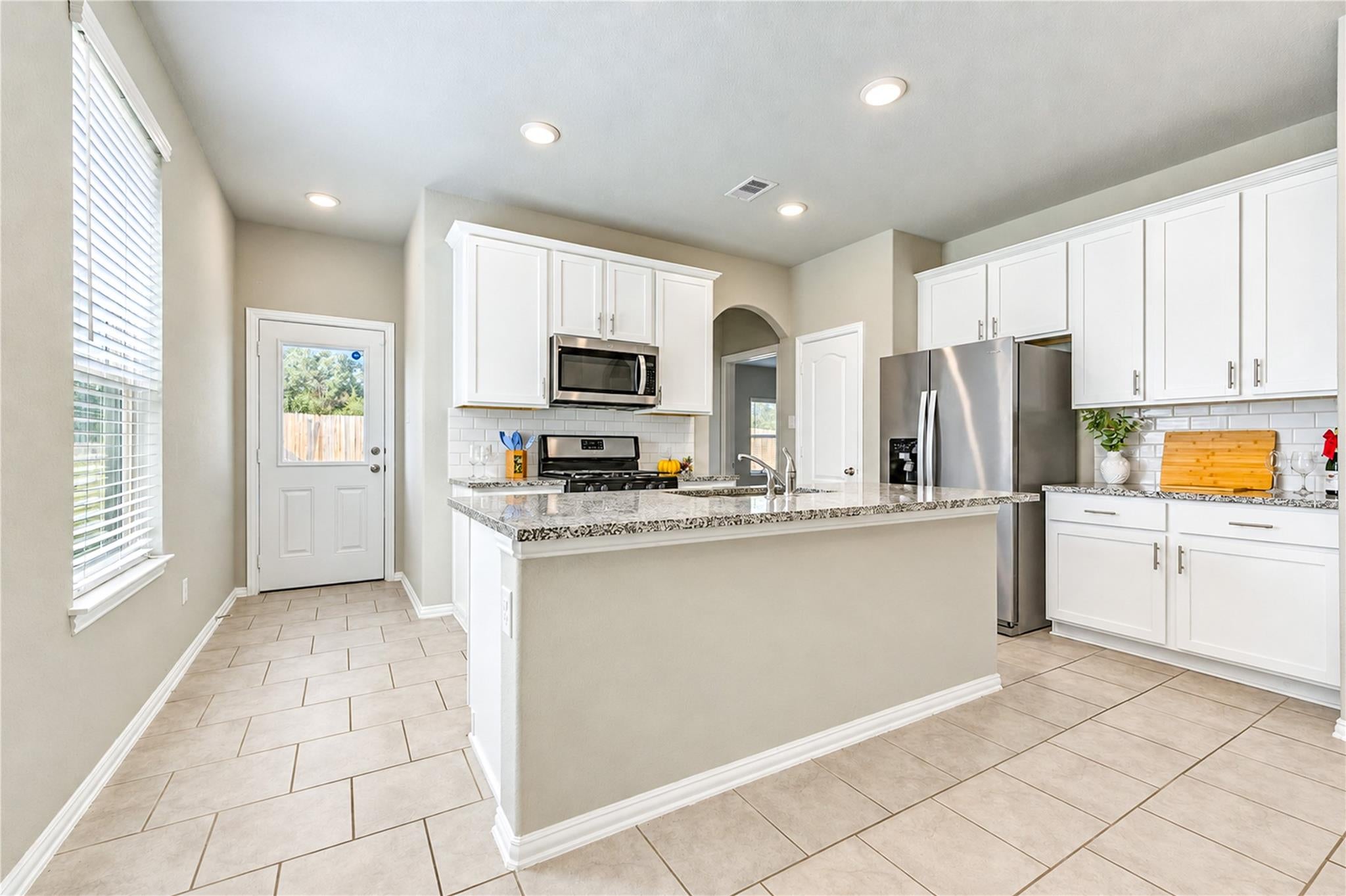 31634 Heguy Pass