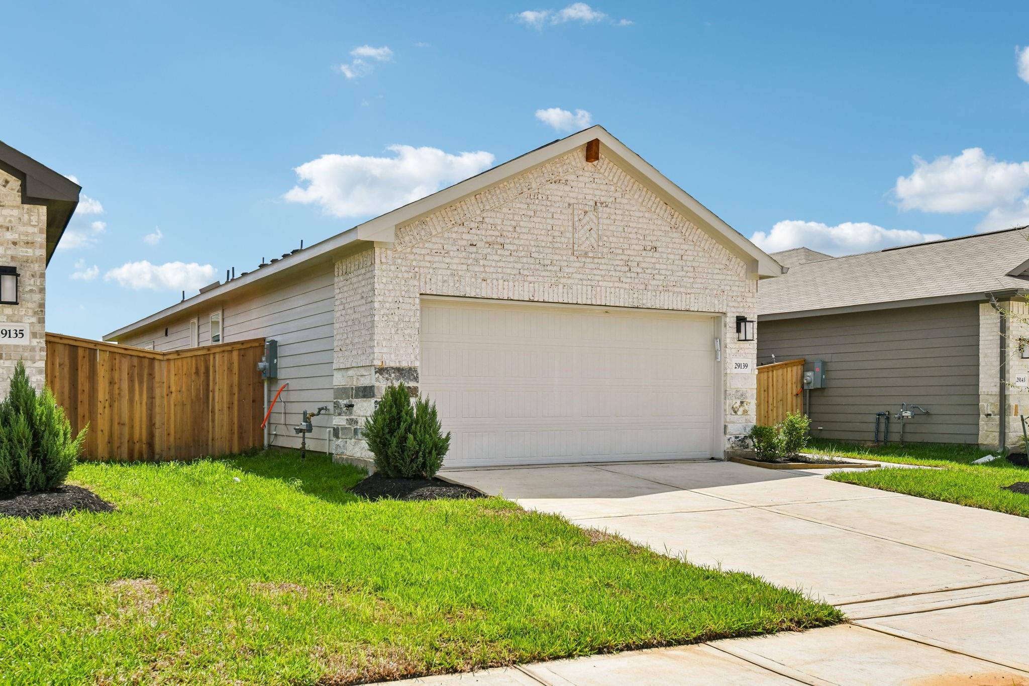 29139 Samuel Gardens Court