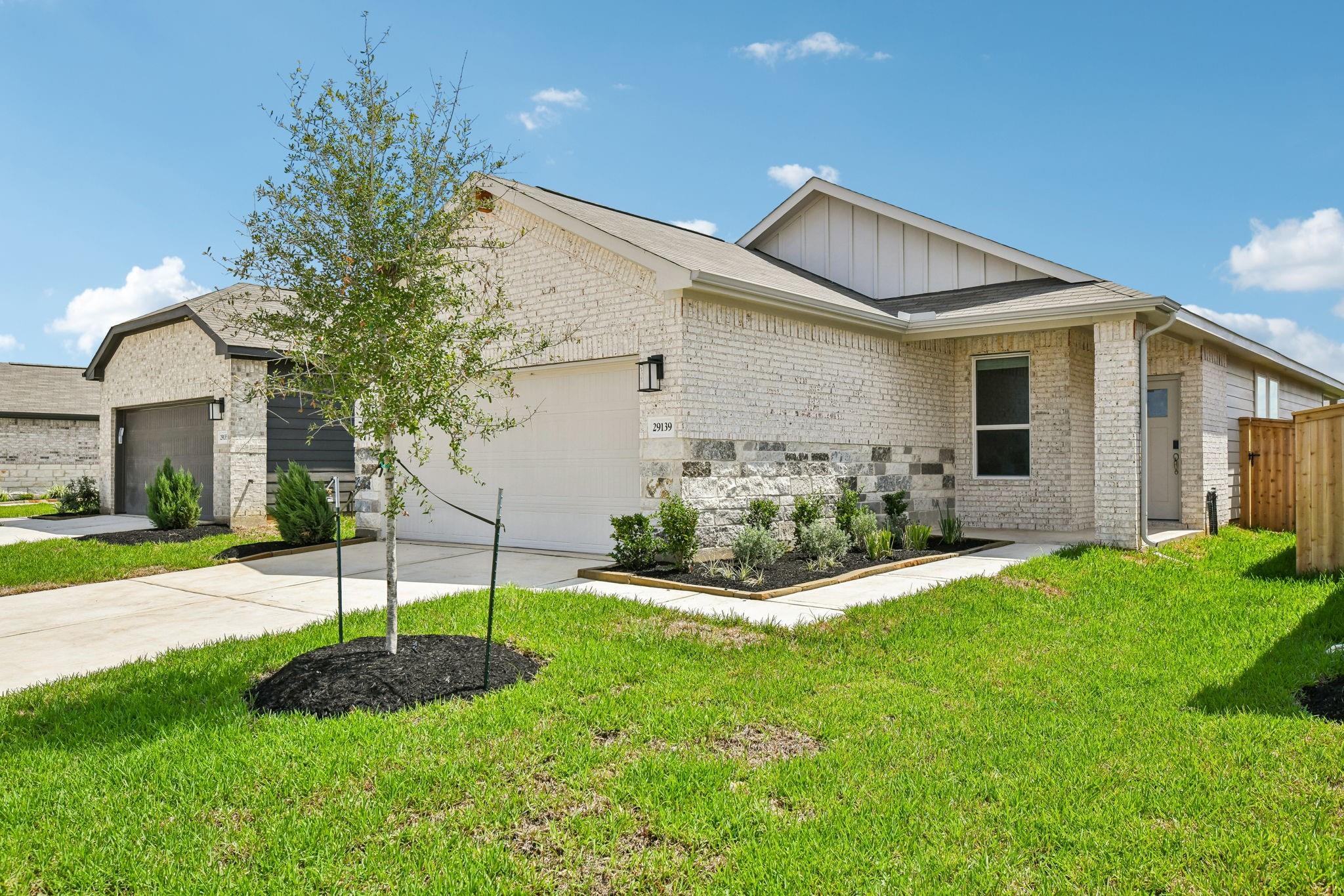 29139 Samuel Gardens Court