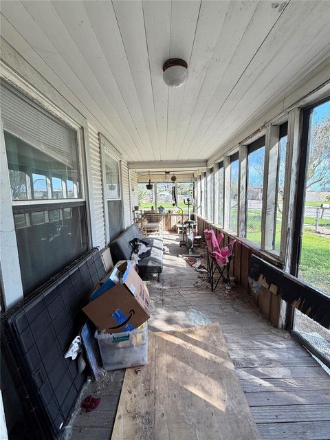 Tiny photo for 326 W 2nd Street, Freeport, TX 77541 (MLS # 4283041)