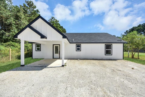 Photo of 2896 Road 5018, Cleveland, TX 77327 (MLS # 9433039)