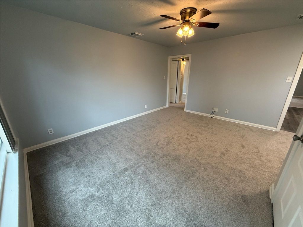 Photo of 38 Wellford Street, Houston, TX 77022 (MLS # 55415986)