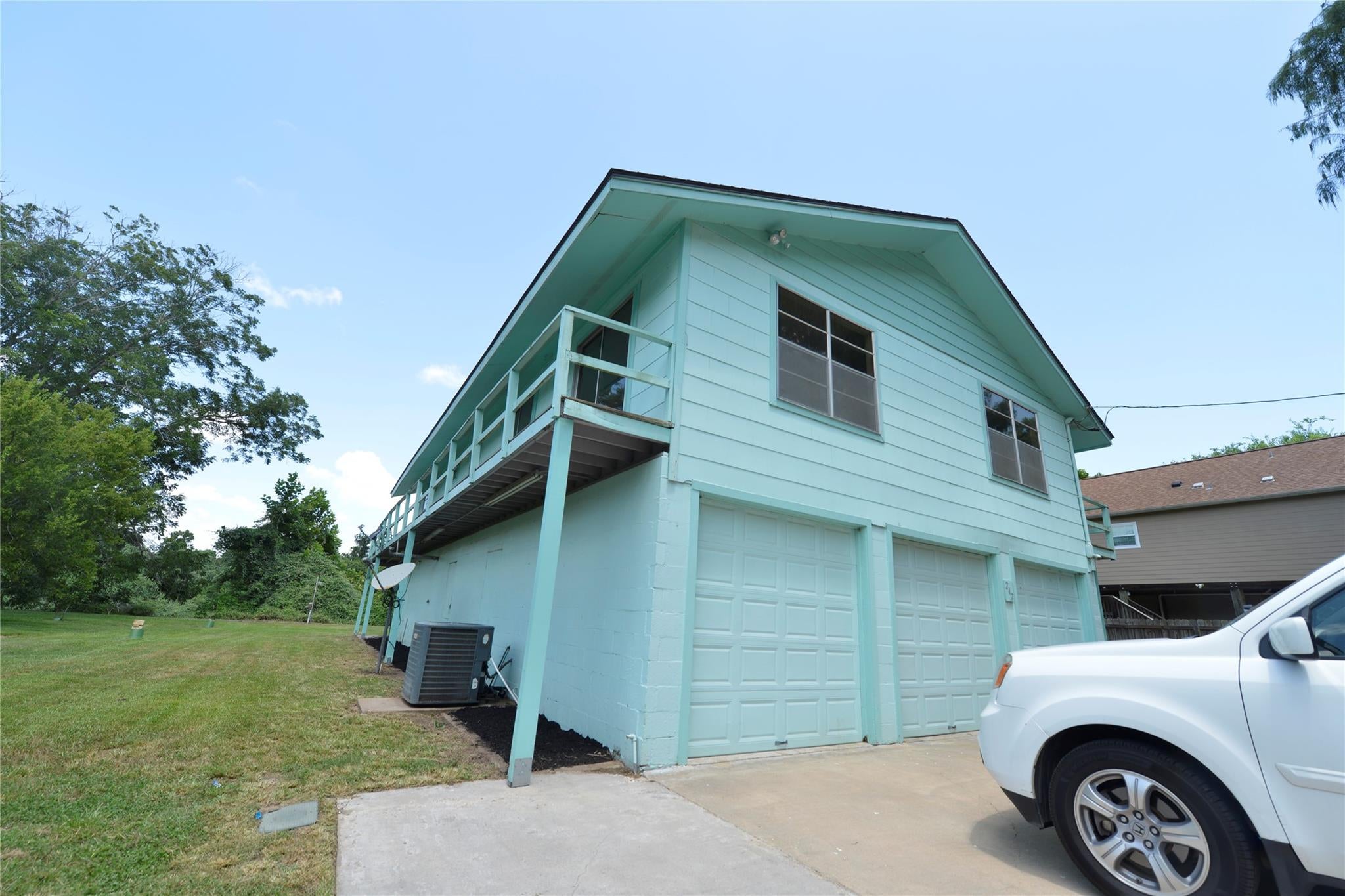 247 Selkirk Drive
