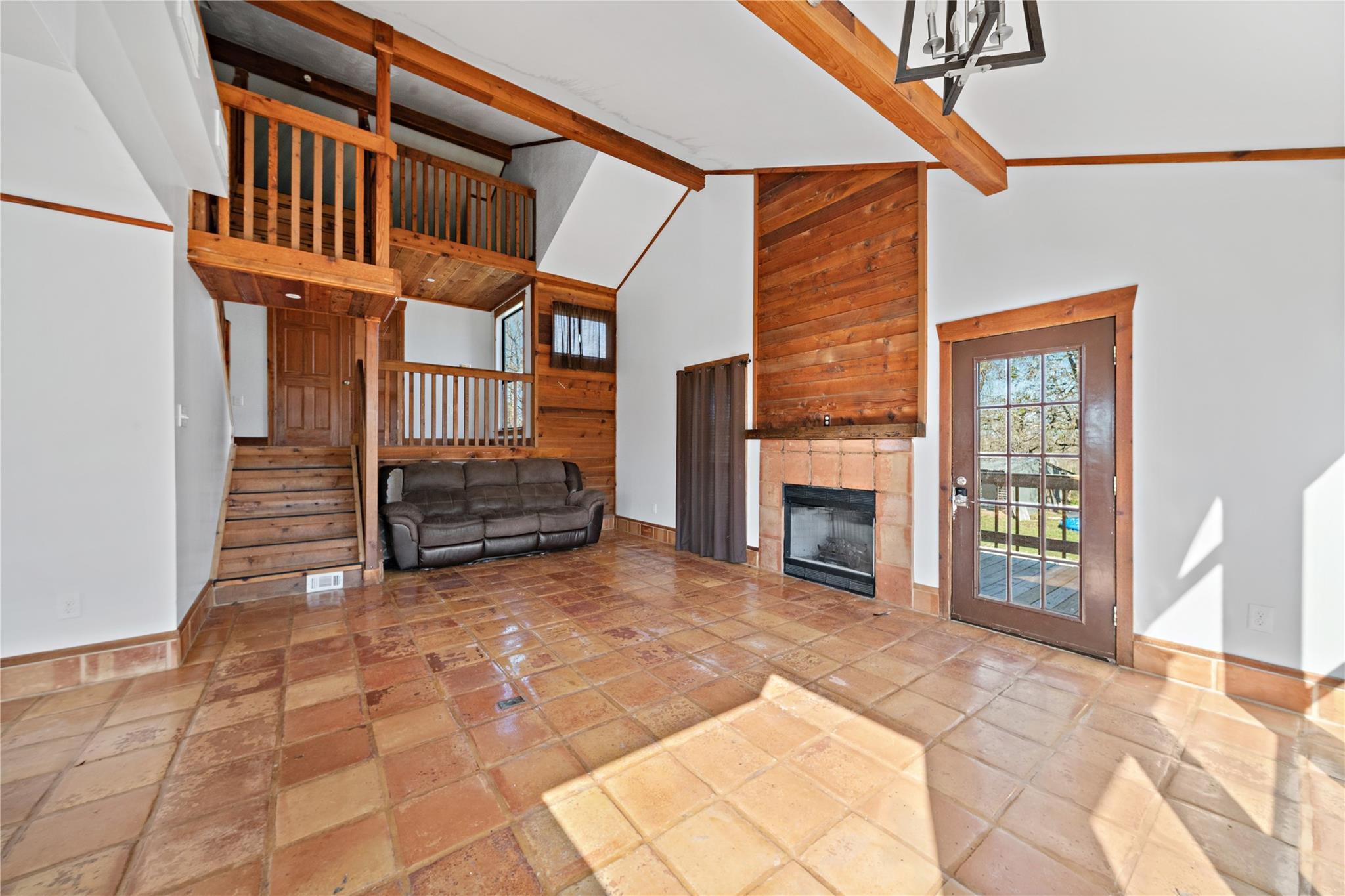 6250 N Mallard Drive