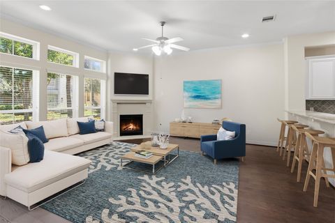 Photo of 24 Tassia Lane, Houston, TX 77058 (MLS # 58590242)